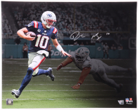 Drake Maye Signed Patriots 16x20 Photo (Fanatics) at PristineAuction.com