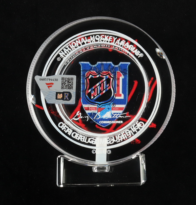 Henrik Lundqvist Signed Rangers 100th Anniversary Crystal Puck (Fanatics) at PristineAuction.com Henrik Lundqvist Signed Rangers 100th Anniversary Crystal Puck (Fanatics) at PristineAuction.com
