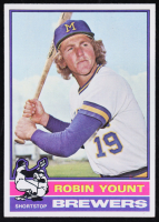 Robin Yount 1976 Topps #316 at PristineAuction.com
