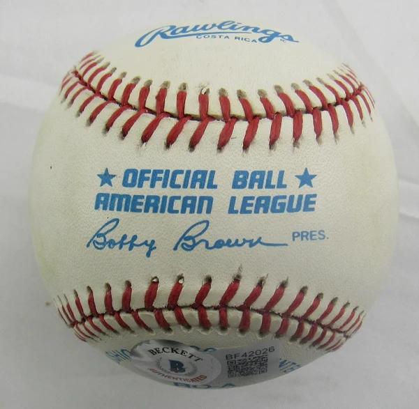 Roger Clemens Signed OAL Baseball (Beckett) at PristineAuction.com Roger Clemens Signed OAL Baseball (Beckett) at PristineAuction.com