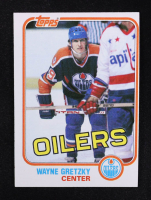 Wayne Gretzky 1981-82 Topps #16 at PristineAuction.com