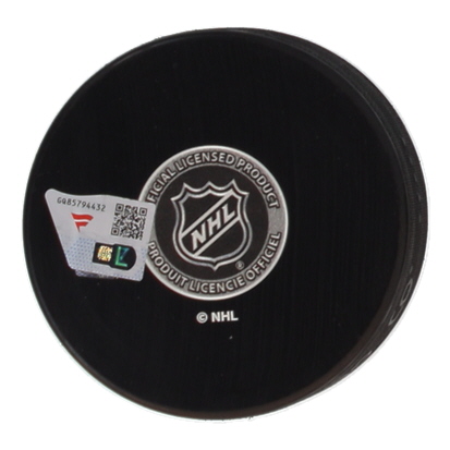Cale Makar Signed Avalanche Logo Hockey Puck (Fanatics) at PristineAuction.com Cale Makar Signed Avalanche Logo Hockey Puck (Fanatics) at PristineAuction.com
