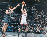 Tyler Herro Signed Heat 16x20 Photo (Fanatics) at PristineAuction.com