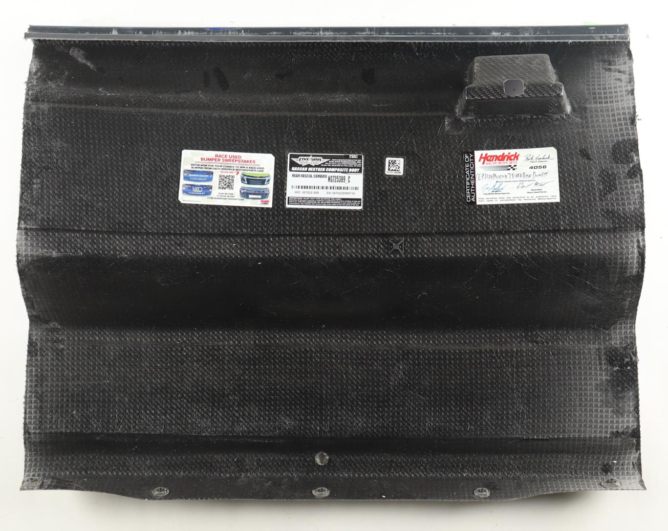 Chase Elliott Race-Used 2024 Phoenix Raceway 2 #9 NAPA Auto Parts Rear Bumper Car Piece (Hendrick Motorsports) at PristineAuction.com Chase Elliott Race-Used 2024 Phoenix Raceway 2 #9 NAPA Auto Parts Rear Bumper Car Piece (Hendrick Motorsports) at PristineAuction.com