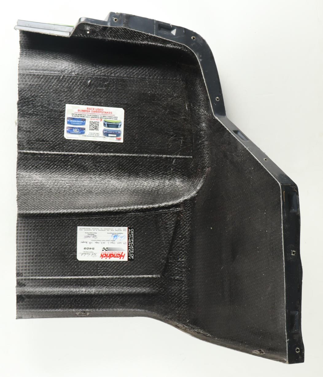 Chase Elliott Race-Used 2024 Las Vegas Motor Speedway 2 #9 NAPA Auto Parts Left Bumper Car Piece (Hendrick Motorsports) at PristineAuction.com Chase Elliott Race-Used 2024 Las Vegas Motor Speedway 2 #9 NAPA Auto Parts Left Bumper Car Piece (Hendrick Motorsports) at PristineAuction.com