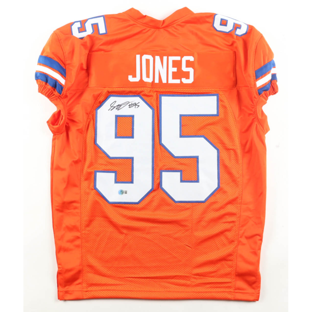 Sai'vion Jones Signed Jersey (Beckett) at PristineAuction.com