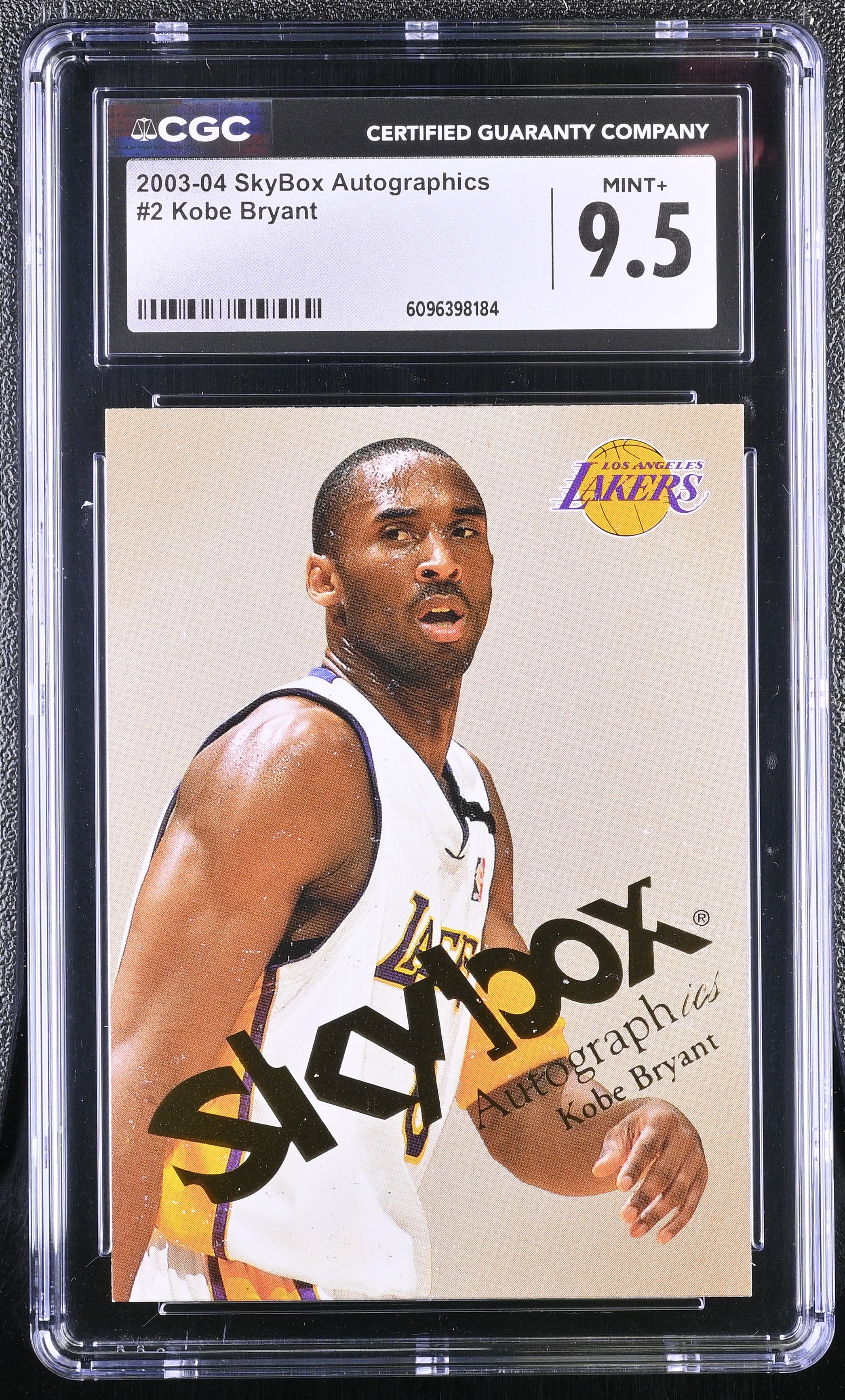 Kobe Bryant 2003-04 SkyBox Autographics #2 (CGC 9.5) at PristineAuction.com Kobe Bryant 2003-04 SkyBox Autographics #2 (CGC 9.5) at PristineAuction.com