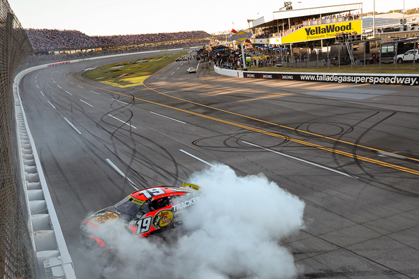 NASCAR Garage & Pit Passes for the Talladega Superspeedway Race | Talladega (April 25-26, 2026) at PristineAuction.com NASCAR Garage & Pit Passes for the Talladega Superspeedway Race | Talladega (April 25-26, 2026) at PristineAuction.com