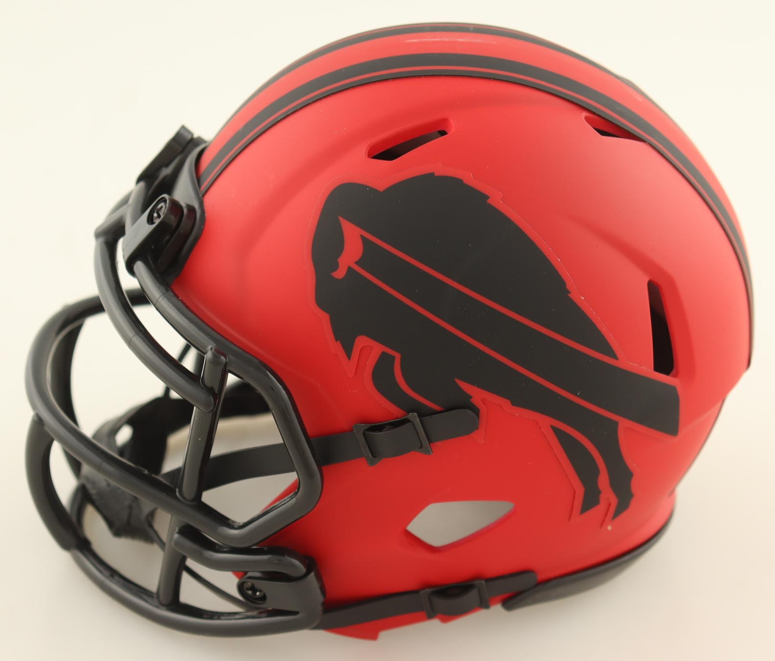 Thurman Thomas Signed Bill Rave Alternate Mini Helmet (JSA) at PristineAuction.com Thurman Thomas Signed Bill Rave Alternate Mini Helmet (JSA) at PristineAuction.com