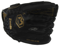 Derrek Lee Signed Franklin Fieldmaster Series Baseball Glove (Schwartz) at PristineAuction.com
