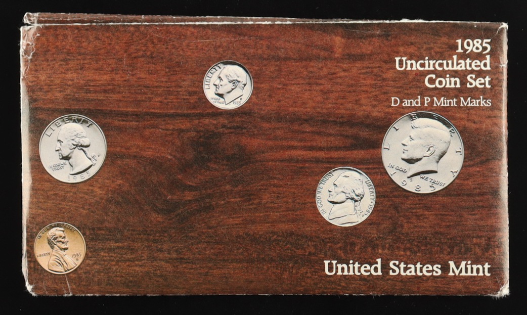 1985 Uncirculated United States Mint Souvenir (12) Coin Set at PristineAuction.com 1985 Uncirculated United States Mint Souvenir (12) Coin Set at PristineAuction.com