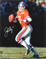 John Elway Signed Broncos 16x20 Photo (Fanatics) at PristineAuction.com