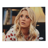 Kaley Cuoco Signed "The Big Bang Theory" 8x10 Photo (ACOA) at PristineAuction.com