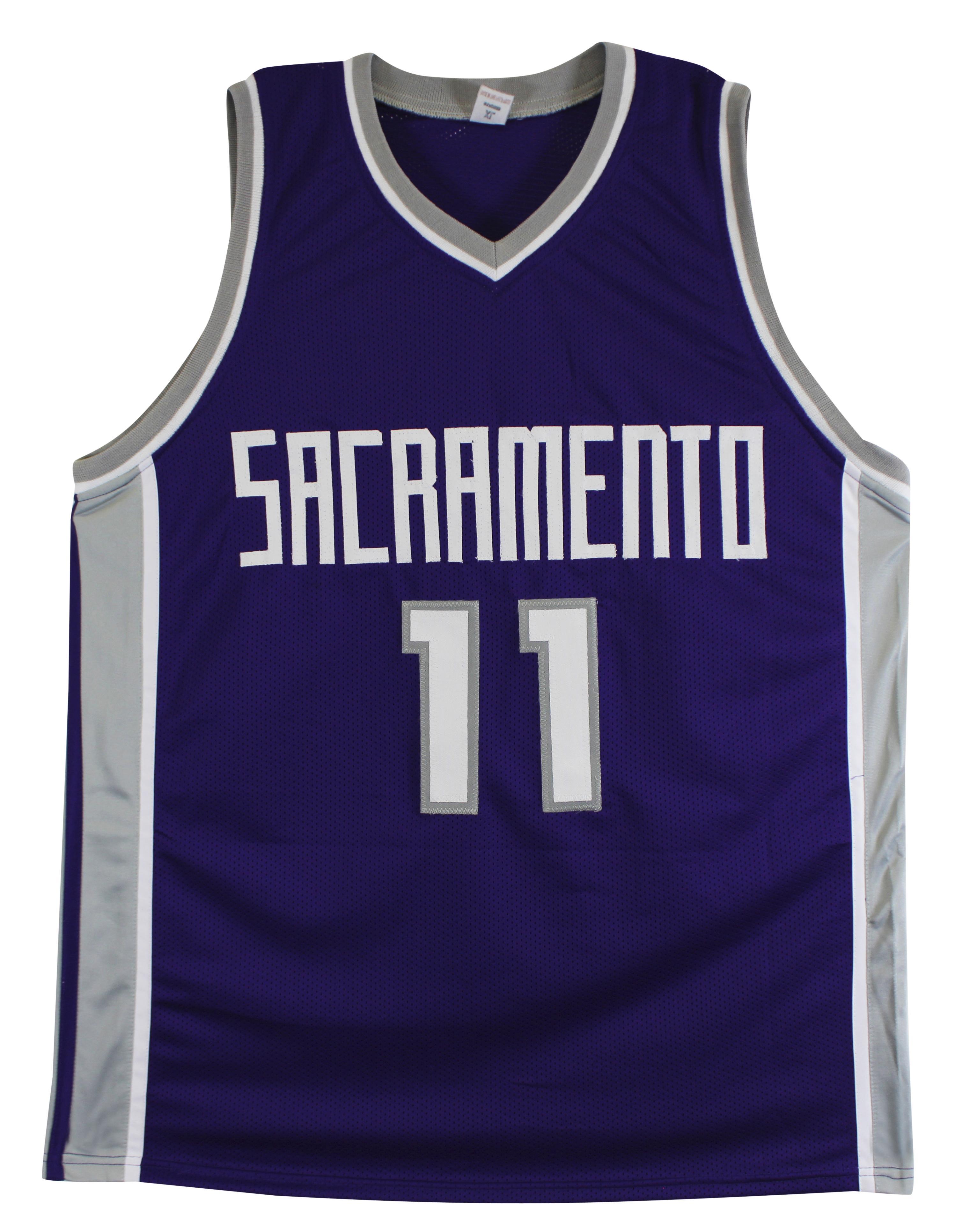 Domantas Sabonis Signed Jersey (Beckett) at PristineAuction.com Domantas Sabonis Signed Jersey (Beckett) at PristineAuction.com