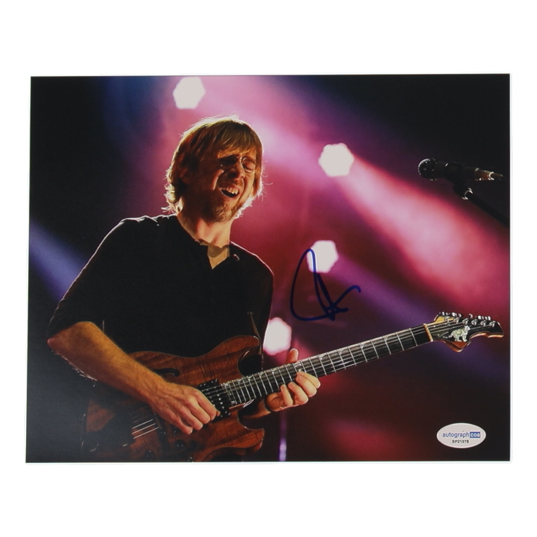 Trey Anastasio Signed 8x10 Photo (ACOA) at PristineAuction.com Trey Anastasio Signed 8x10 Photo (ACOA) at PristineAuction.com