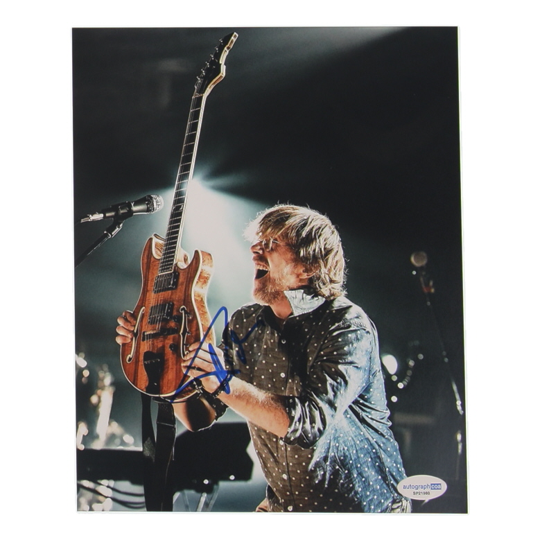 Trey Anastasio Signed 8x10 Photo (ACOA) at PristineAuction.com Trey Anastasio Signed 8x10 Photo (ACOA) at PristineAuction.com