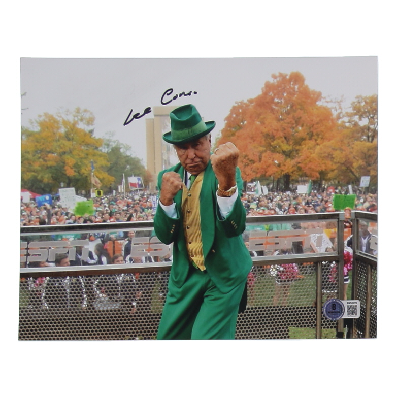 Lee Corso Signed 8x10 Photo (Beckett) at PristineAuction.com Lee Corso Signed 8x10 Photo (Beckett) at PristineAuction.com