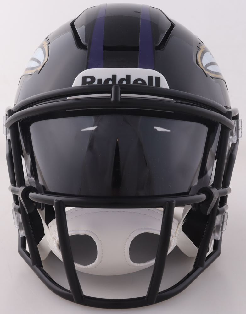 Derrick Henry Signed Ravens Mid-Size SpeedFlex Helmet With Visor (Beckett) at PristineAuction.com Derrick Henry Signed Ravens Mid-Size SpeedFlex Helmet With Visor (Beckett) at PristineAuction.com