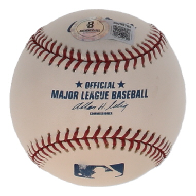 Yogi Berra Signed OML Baseball (Beckett) at PristineAuction.com Yogi Berra Signed OML Baseball (Beckett) at PristineAuction.com