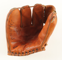 Stan "The Man" Musial Signed "Stan The Man" Baseball Glove (Beckett) at PristineAuction.com