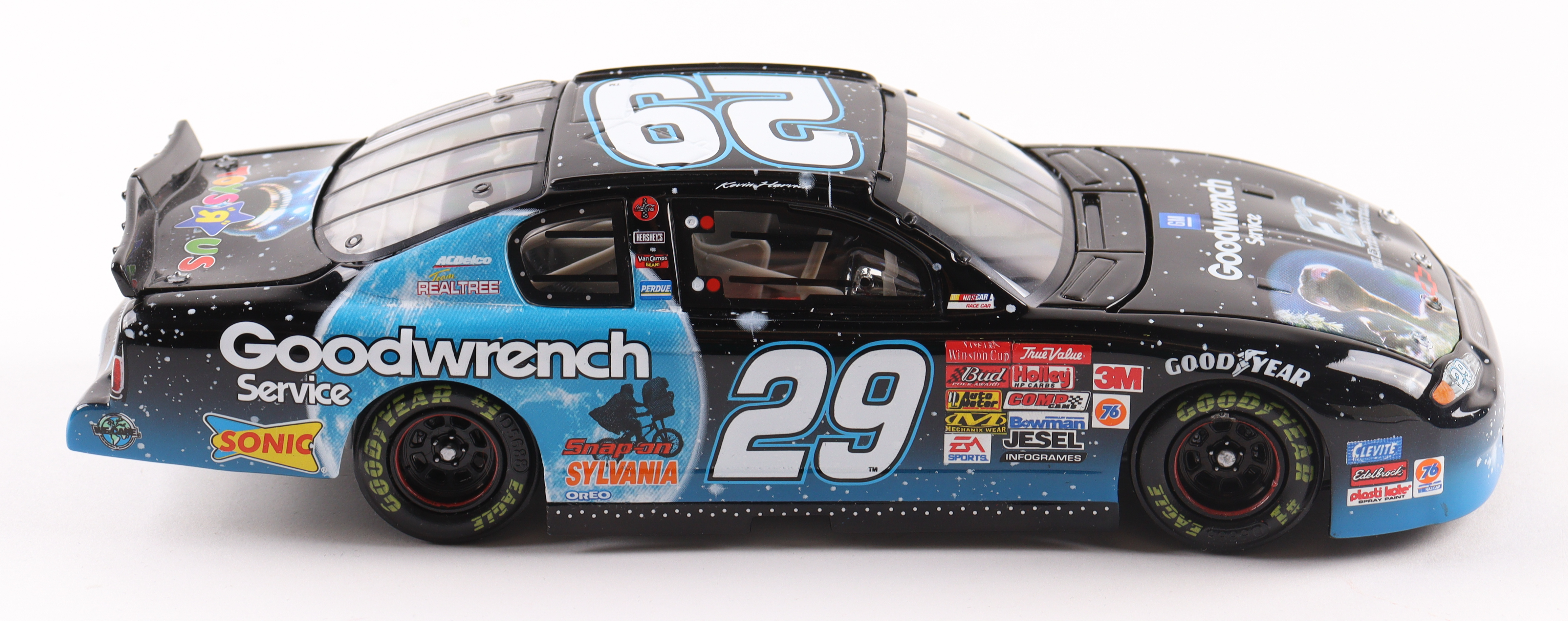 Kevin Harvick 2002 LE NASCAR #29 GM Goodwrench Service/ET Monte Carlo 1:24 Die-Cast Car at PristineAuction.com Kevin Harvick 2002 LE NASCAR #29 GM Goodwrench Service/ET Monte Carlo 1:24 Die-Cast Car at PristineAuction.com