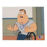 Patrick Warburton Signed "Family Guy" 8x10 Photo (Beckett) at PristineAuction.com