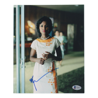 Kerry Washington Signed "Ray" 8x10 Photo (Beckett) at PristineAuction.com