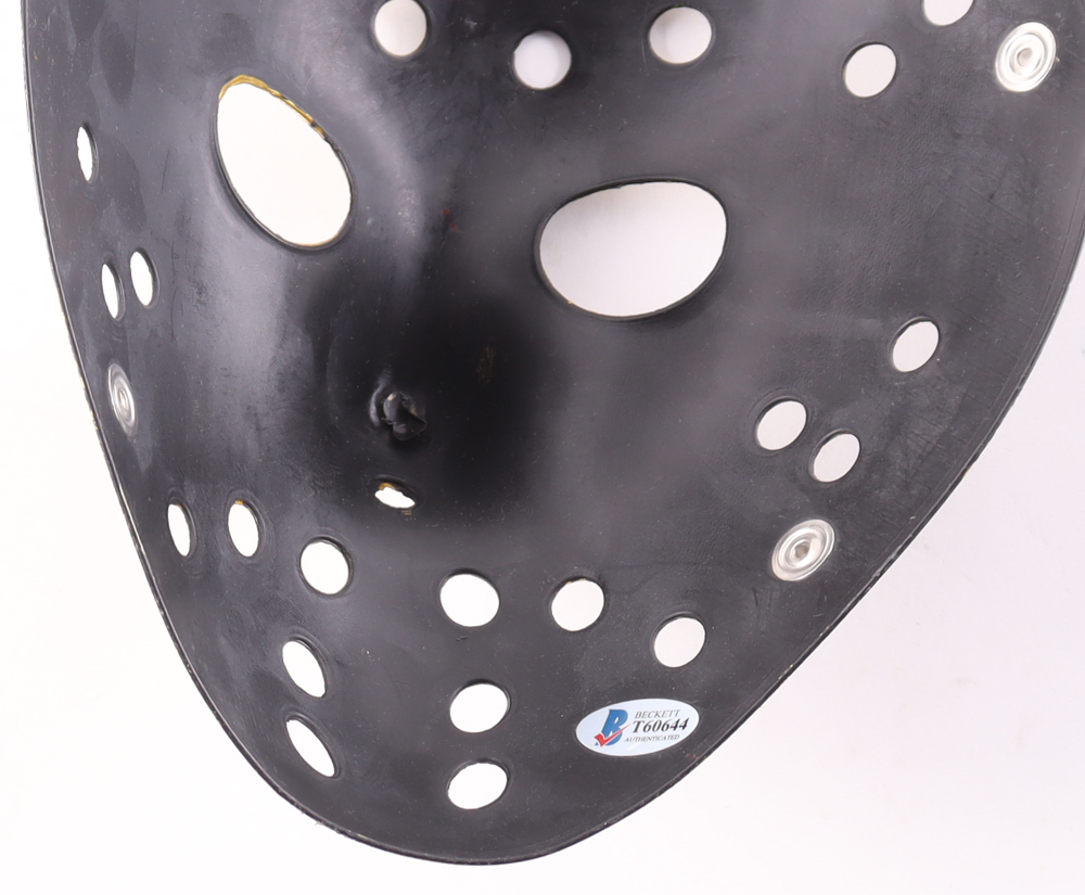 Ari Lehman Signed Jason "Friday the 13th" Mask Inscribed "Jason 1" & "Jason Is Watching!" (Beckett) at PristineAuction.com Ari Lehman Signed Jason "Friday the 13th" Mask Inscribed "Jason 1" & "Jason Is Watching!" (Beckett) at PristineAuction.com