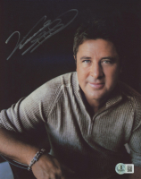 Vince Gill Signed 8x10 Photo (Beckett) at PristineAuction.com