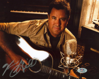 Vince Gill Signed 8x10 Photo (PSA) at PristineAuction.com