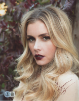 Brianna Brown Signed 8x10 Photo (Beckett) at PristineAuction.com