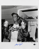 Sandy Koufax Signed LE Dodgers 16x20 Photo (Beckett | Auto 10) at PristineAuction.com