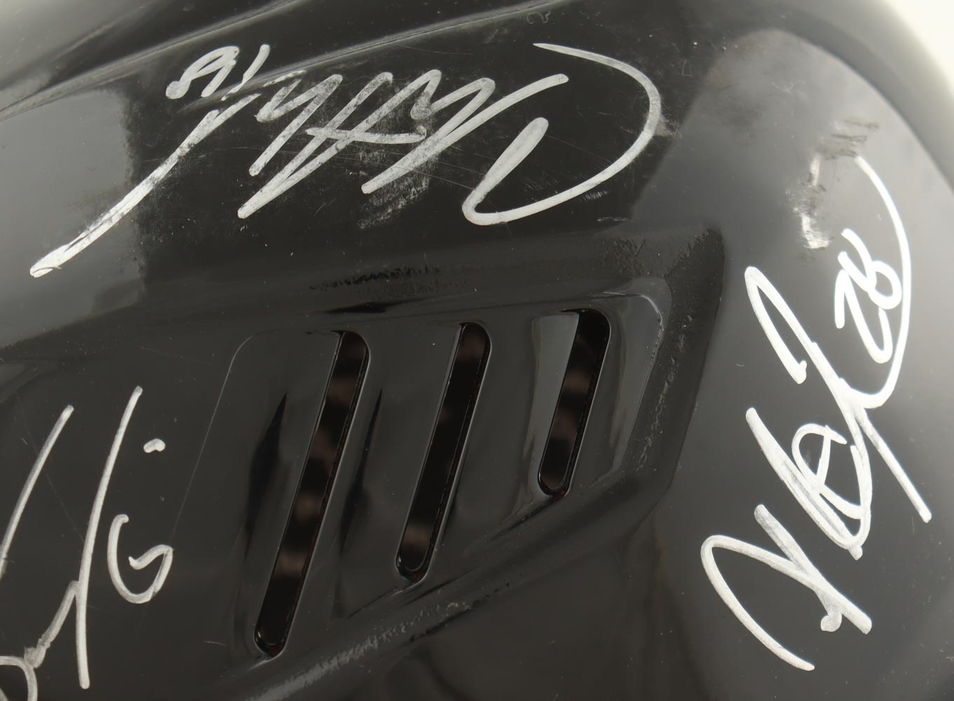 2015 Orioles | Full-Size Authentic Batting Helmet Team-Signed by (21) with Ryan Flaherty, Jonathan Schoop, JJ Hardy (JSA) at PristineAuction.com 2015 Orioles | Full-Size Authentic Batting Helmet Team-Signed by (21) with Ryan Flaherty, Jonathan Schoop, JJ Hardy (JSA) at PristineAuction.com