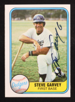 Steve Garvey 1981 Fleer Auto #110 at PristineAuction.com