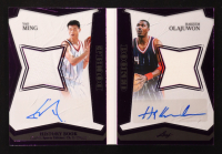 Yao Ming / Hakeem Olajuwon 2025 Leaf History Book Sports Edition Chapter 2 Double Booked Purple #DB17 #6/8 at PristineAuction.com
