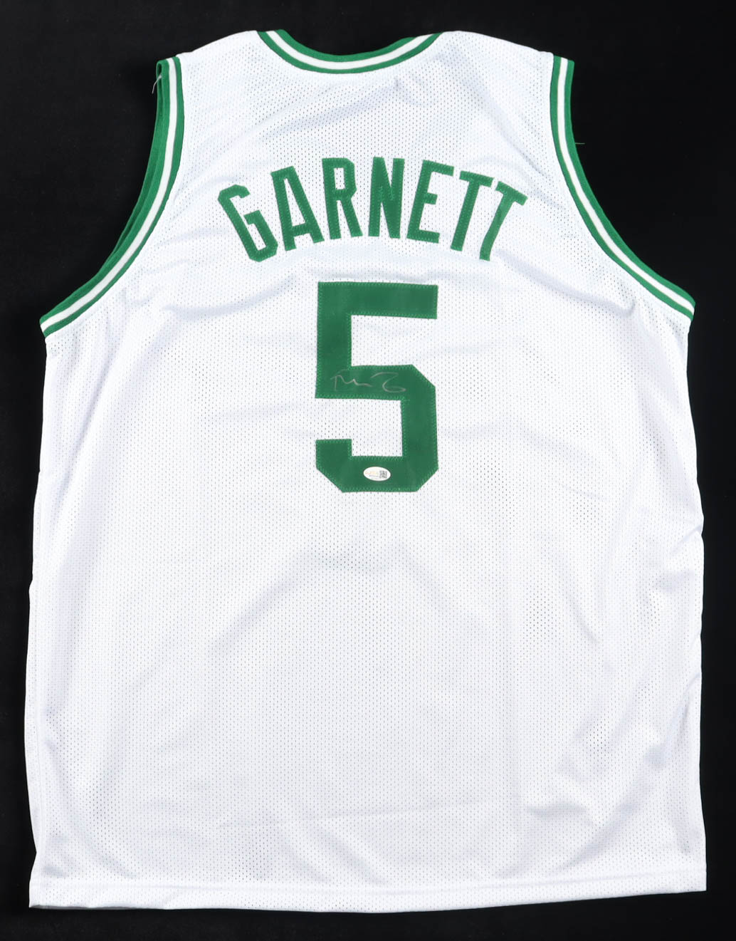 Kevin Garnett Signed Jersey (JSA) at PristineAuction.com Kevin Garnett Signed Jersey (JSA) at PristineAuction.com