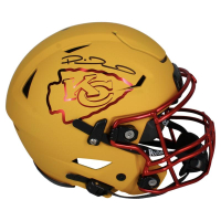Patrick Mahomes Signed LE Chiefs Full-Size Authentic On-Field Custom Speedflex Helmet (Beckett) at PristineAuction.com