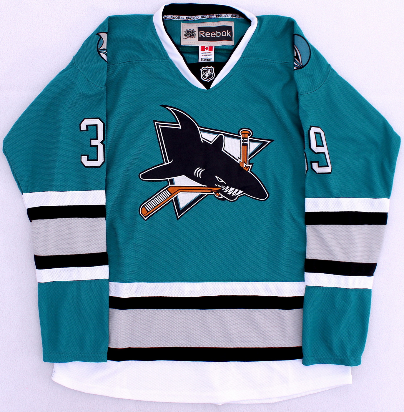 Logan Couture Signed Sharks Jersey (PSA COA) at PristineAuction.com Logan Couture Signed Sharks Jersey (PSA COA) at PristineAuction.com