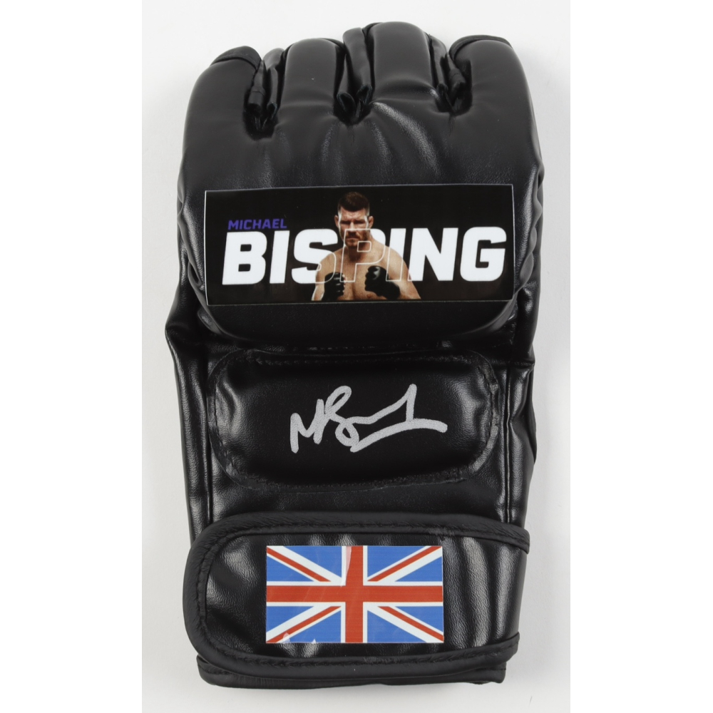 Michael Bisping Signed MMA Custom UK Glove (Beckett) at PristineAuction.com