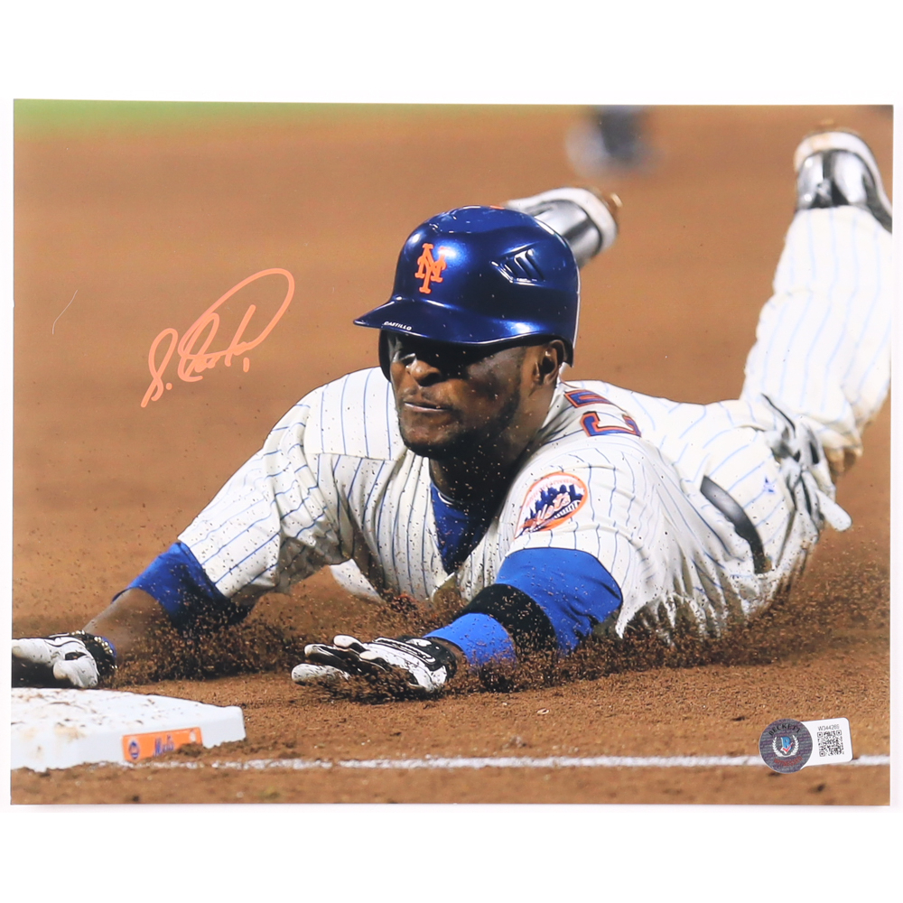 Luis Castillo Signed Mets 8x10 Photo (Beckett) at PristineAuction.com
