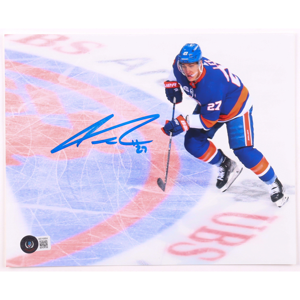 Anders Lee Signed Islanders 8x10 Photo (Beckett) at PristineAuction.com