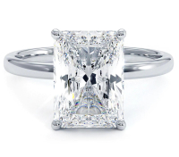 2.33 Carats Lab Grown Diamond Ring G, VS2 | $4,500 Estimated Retail Value (UGL & IGI Certs) | Radiant Cut | Brand New at PristineAuction.com