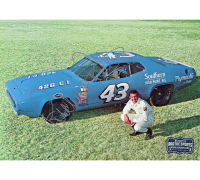 Richard Petty Signed NASCAR 5x7.5 Postcard (Radtke) at PristineAuction.com