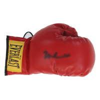 Muhammad Ali Signed Everlast Boxing Glove (JSA) at PristineAuction.com