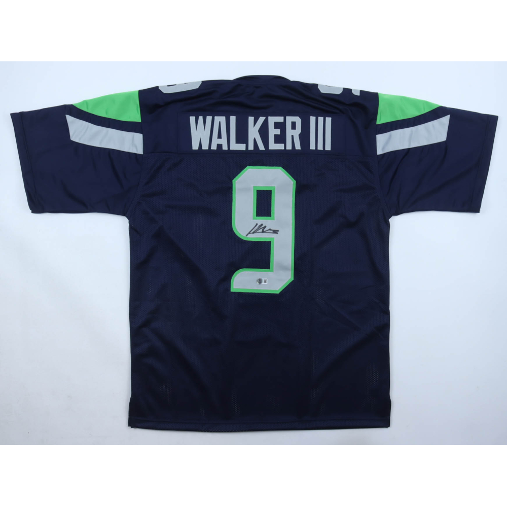 Kenneth Walker III Signed Jersey (Beckett) at PristineAuction.com