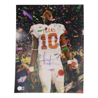 Vince Young Signed Texas Longhorns 11x14 Photo (Beckett) at PristineAuction.com