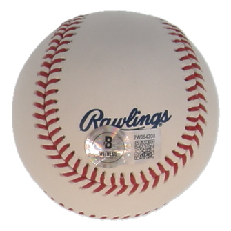 John Smoltz Signed OML Hall of Fame Logo Baseball Inscribed "HOF 15" (Beckett) at PristineAuction.com John Smoltz Signed OML Hall of Fame Logo Baseball Inscribed "HOF 15" (Beckett) at PristineAuction.com