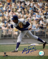 Fergie Jenkins Signed Cubs 8x10 Photo Inscribed "CY NL 71" (Schwartz) at PristineAuction.com