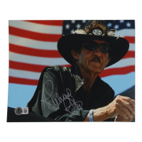 Richard Petty Signed 8x10 Photo (Beckett) at PristineAuction.com