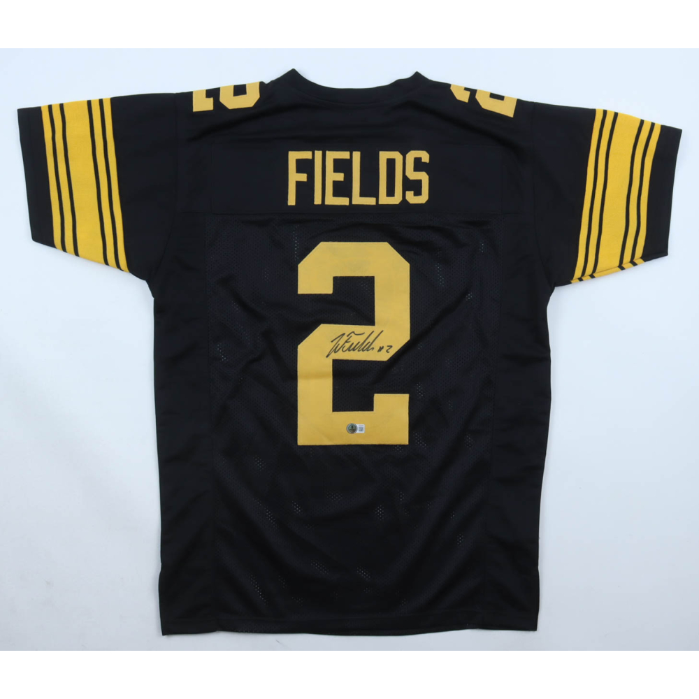 Justin Fields Signed Jersey (Beckett) at PristineAuction.com